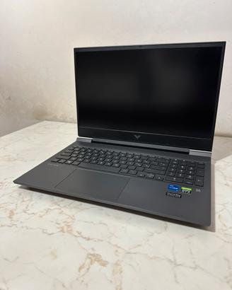 HP Victus 16 Gaming - i7 11800H, RTX 3060