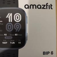 Amazfit Bip6 nero ancora imballato.