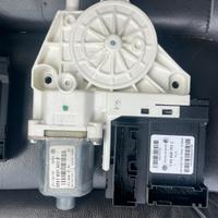 Motorini alza vetro VW Golf 5 e Golf Plus