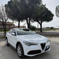 Alfa Romeo Stelvio 2.2