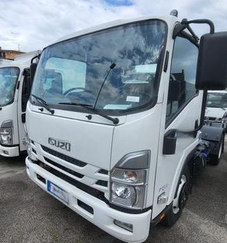 ISUZU P75 RICAMBI USATI E NUOVI