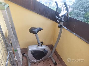 cyclette Domyos,