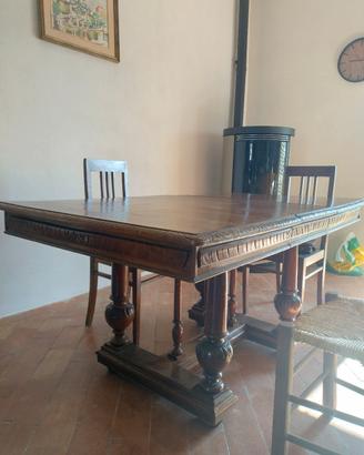 tavolo antico in legno
