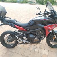 moto Yamaha Tracer 900