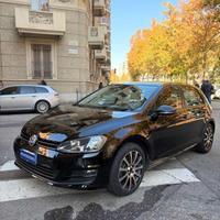 VOLKSWAGEN Golf 1.6 TDI 110 CV DSG 5p. CAMBIO DS
