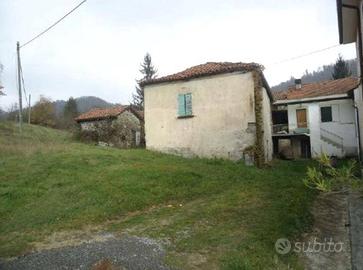 Immobile in asta di 360 m² con 4 locali a Dego