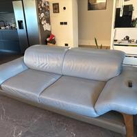 Divano 3 posti in pelle. Egoitaliano