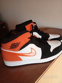 Nike Air Jordan 1 MID, alte, taglia 49.5, nuove 