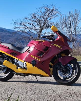 HONDA CBR 1000F 