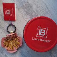 portachiavi  Laura Biagiotti a forma di fiore