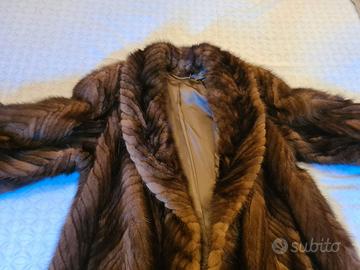 Pelliccia sartoriale in visone marrone
