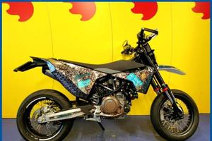 HUSQVARNA 701 Supermoto Garantita e Finanziabile
