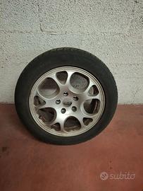 4 cerchi in lega da 16 (montati su Nissan Tino)
