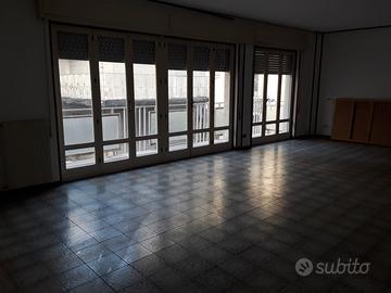 Appartamento 240 mq. gela centro