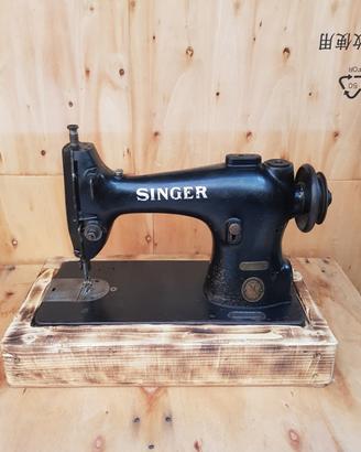 Singer come componente d'arredo. 