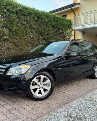 Mercedes-benz C 220 CDI S.W. BlueEFFICIENCY Execut