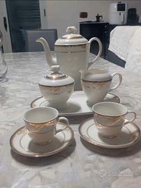 servizio piatti e bicchieri Mariella burani