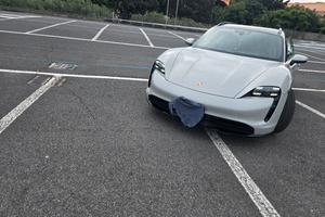 porsche taycan gros turismo 4