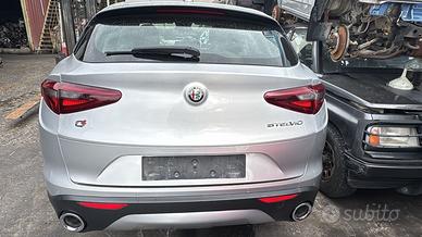 RICAMBI E MOTORE ALFA ROMEO STELVIO 2.2 DIESEL