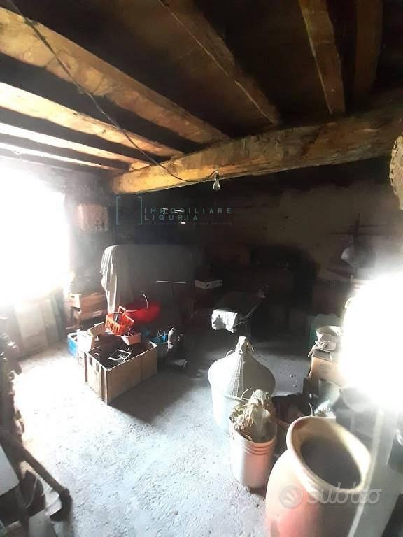 Rustico / Casale di 230 m² con più di 5 locali a P - Altro