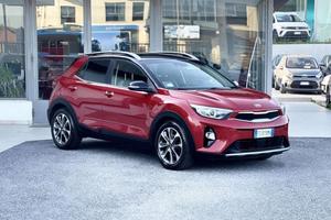Kia Stonic 1.0 T-GDi 120CV E6 Neo. Automatica - 20