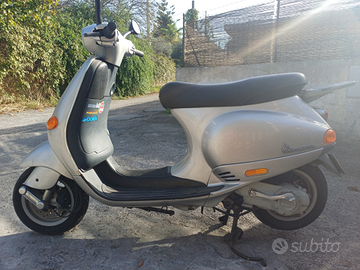Vespa 50 et4 del 2003