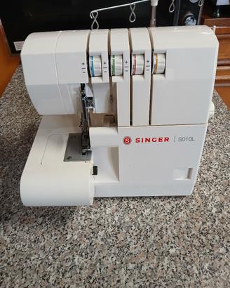 Singer tagliacuci 4 aghi S010L