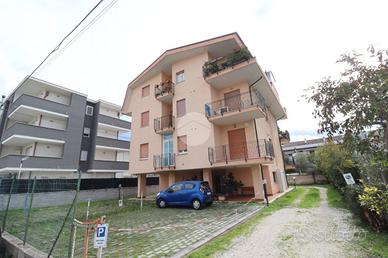3 LOCALI A MONTESILVANO
