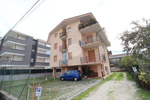 3 LOCALI A MONTESILVANO