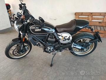 DUCATI SCRAMBLER 800