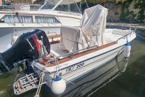 barca gio mare 200 con diritto ormeggio 