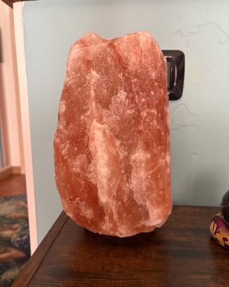 Lampada di sale rosa