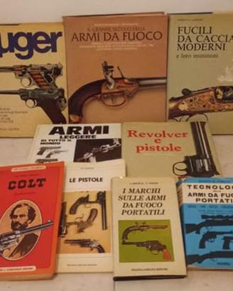 Libri vintage tema armi da fuoco