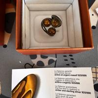 Anello ambra e argento