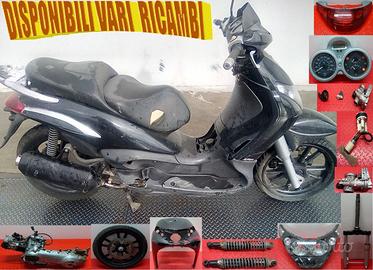 PIAGGIO BEVERLY 250 i.e. ANNO 2006 x RICAMBI