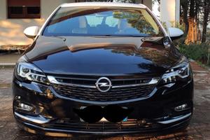 Opel Astra K 2017 benzina berlina 1.4 turbo 150cv
