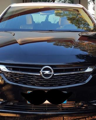 Opel Astra K 2017 benzina berlina 1.4 turbo 150cv