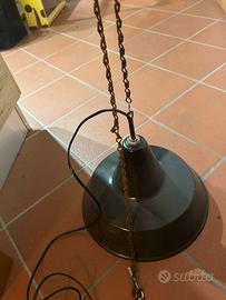 Lampadario industriale vintage