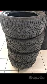 Gomme invernali Good Year 235/50 R17