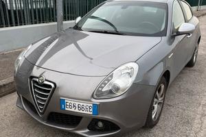 Alfa romeo Giulietta 1.4 T-jet 120cv NEOPATENTATI