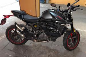 Ducati monster 937 patente A2