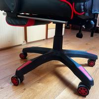 Sedia da gamig messa bene