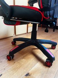 Sedia da gamig messa bene