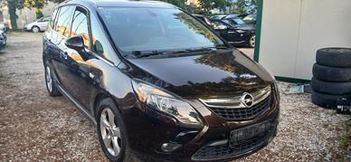 Opel Zafira Tourer benzina gpl