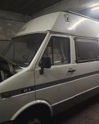 CAMPER VINTAGE: Il re dello spazio e 6 posti !!!