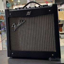 Amplificatore per chitarra Fender Mustang I V2
