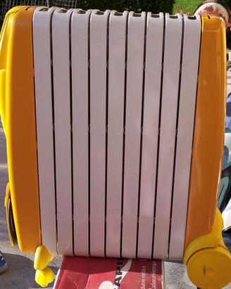 Radiatore elettrico ad olio 11 elementi DeLonghi