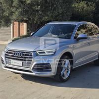 AUDI Q5 40 TDI quattro S tronic S line plus