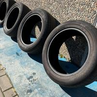 Pneumatici estivi Goodyear 215/55 R17 98W