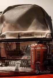 zaino red box y not Londra